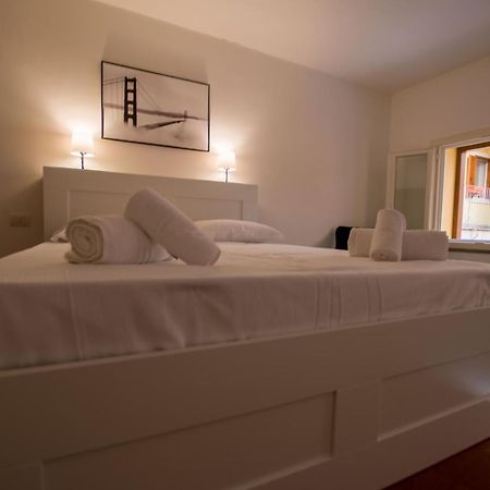 Apartamento La Casa Di Lu Trieste Exterior foto